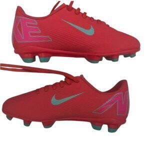Nike Junior Mercurial Vapor 16 Club FG Soccer Cleats -  Size 1